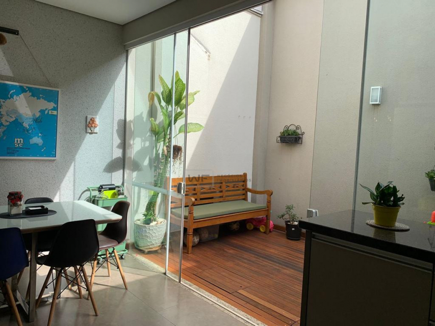 Casa no Condomínio Villa Florença