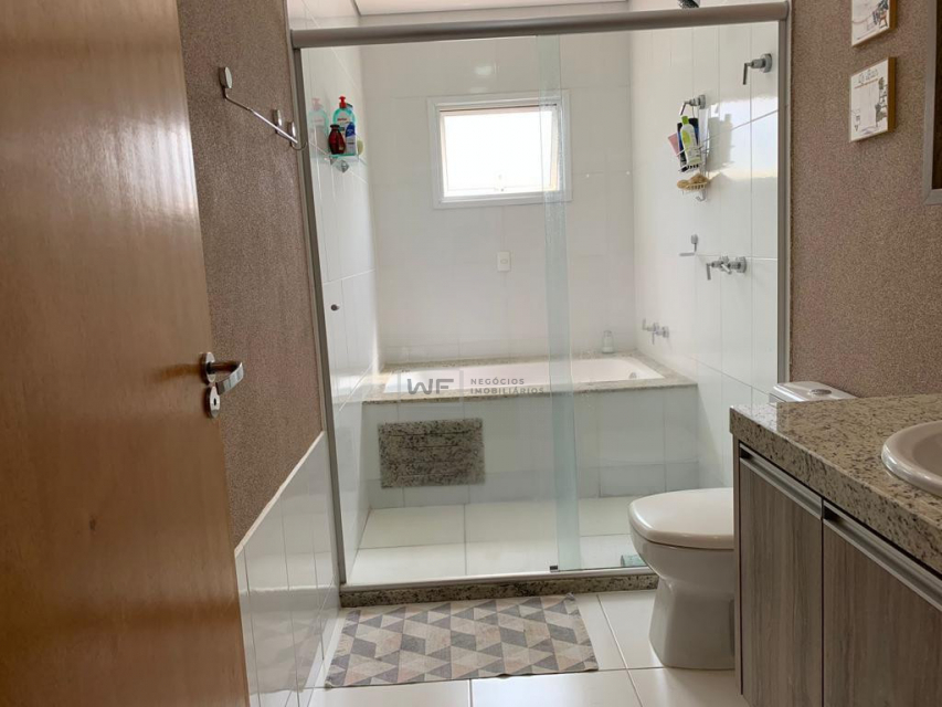 Casa no Condomínio Villa Florença