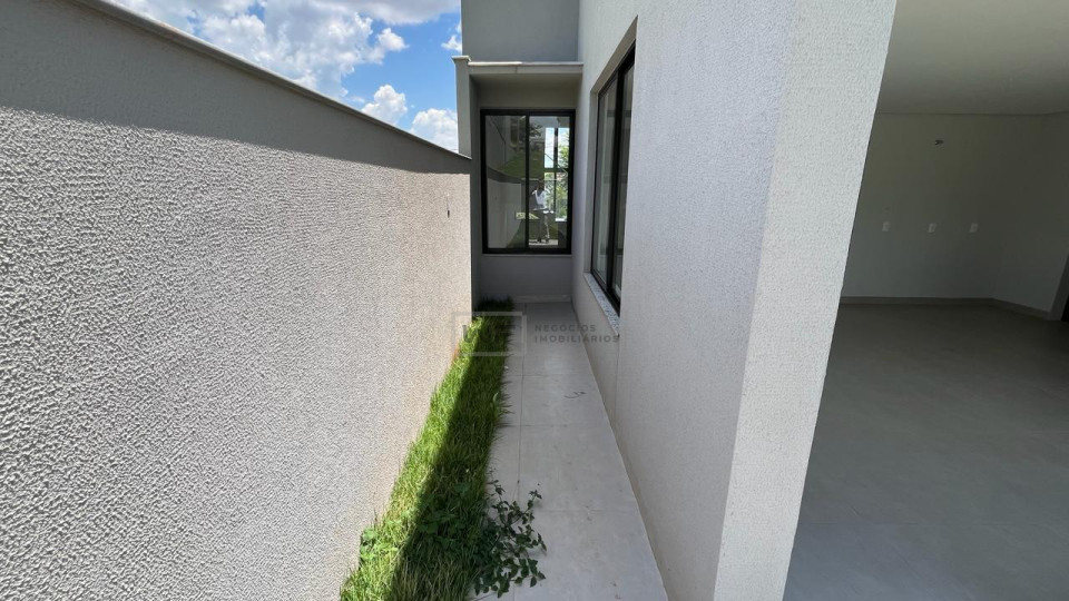 Casa no Condomínio Parque Tauá - Araçari