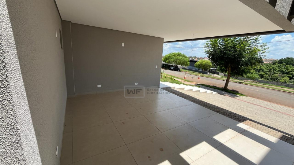 Casa no Condomínio Parque Tauá - Araçari