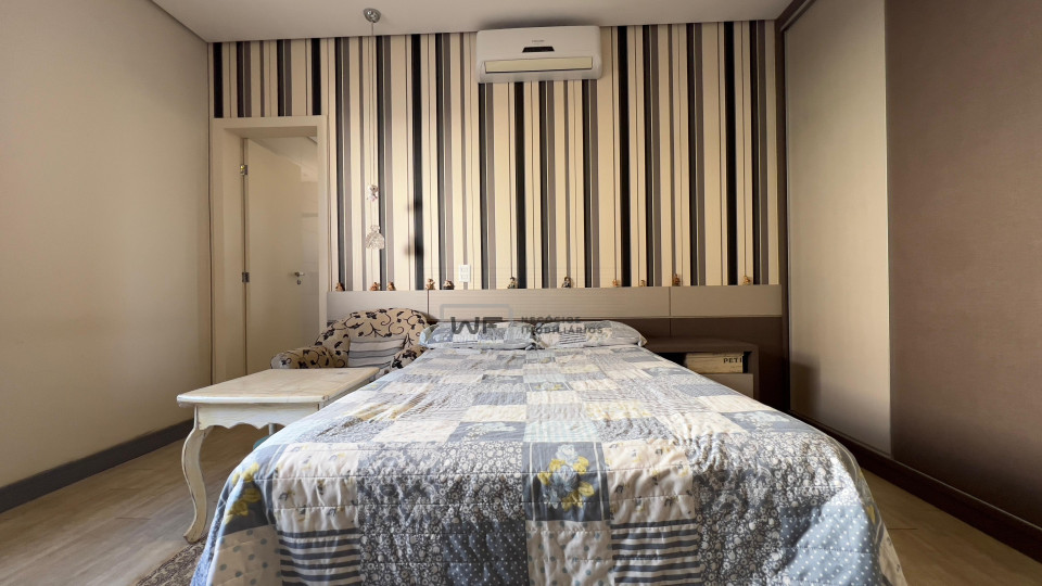 Casa a venda - Condomínio Sun Lake