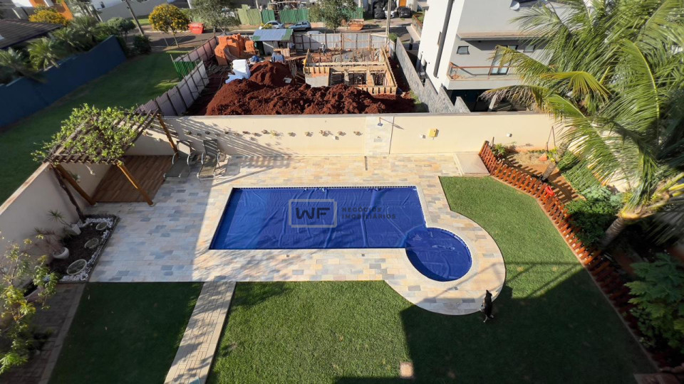 Casa a venda - Condomínio Sun Lake