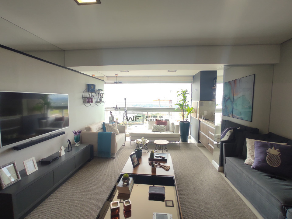 Apartamento no Edifício Poty Lazzarotto