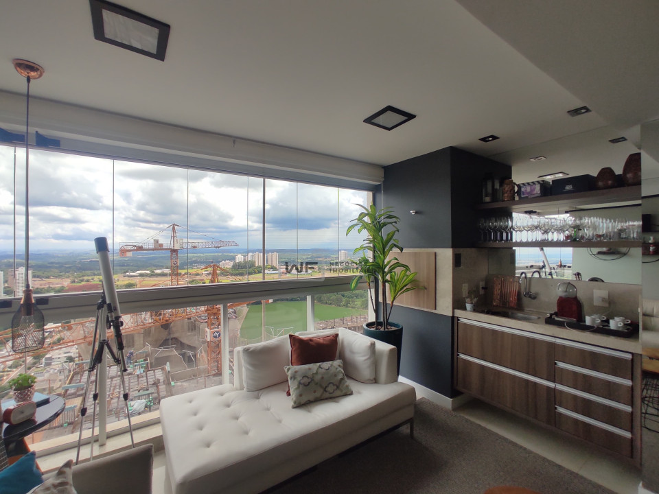 Apartamento no Edifício Poty Lazzarotto