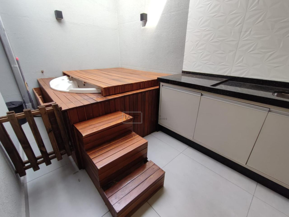 Imagens do imóveis Casa - Condomínio Village La Coruna