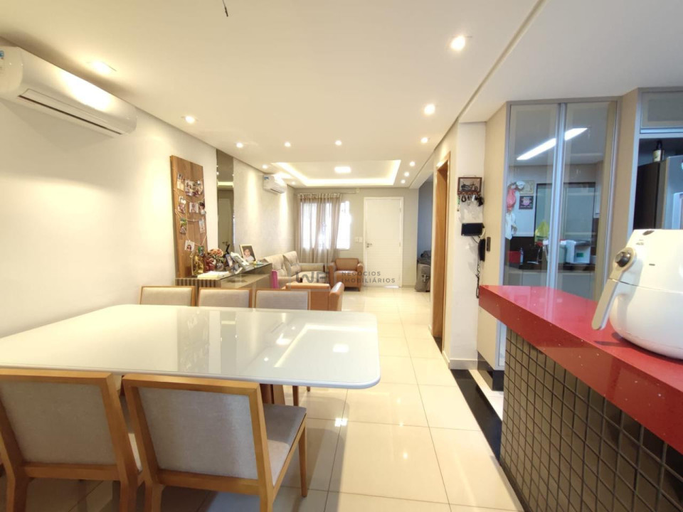 Imagens do imóveis Casa - Condomínio Village La Coruna