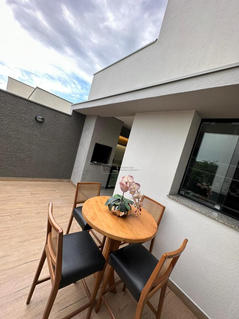 Casa no Condomínio Royal Forest