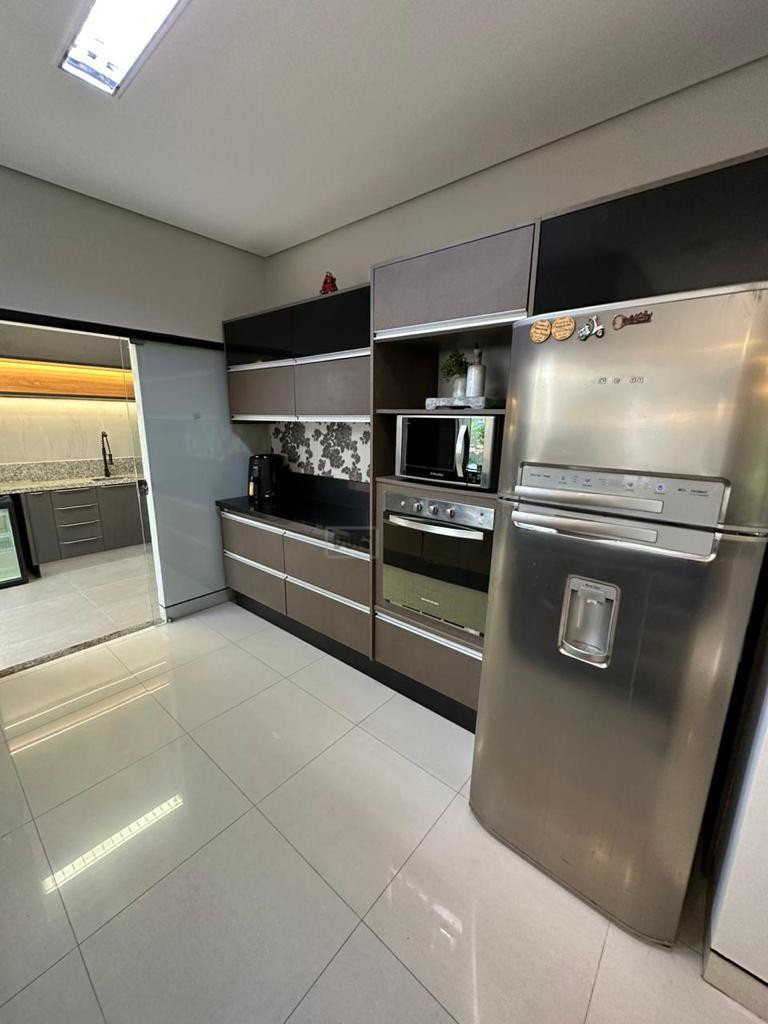 Casa no Condomínio Royal Forest