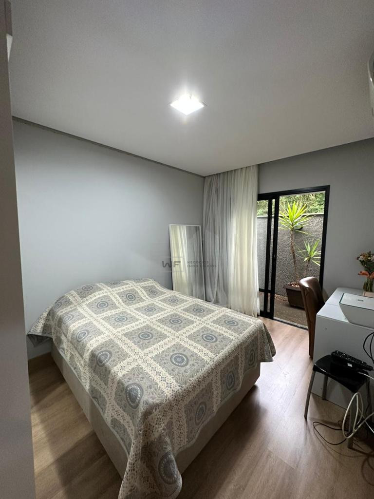 Casa no Condomínio Royal Forest