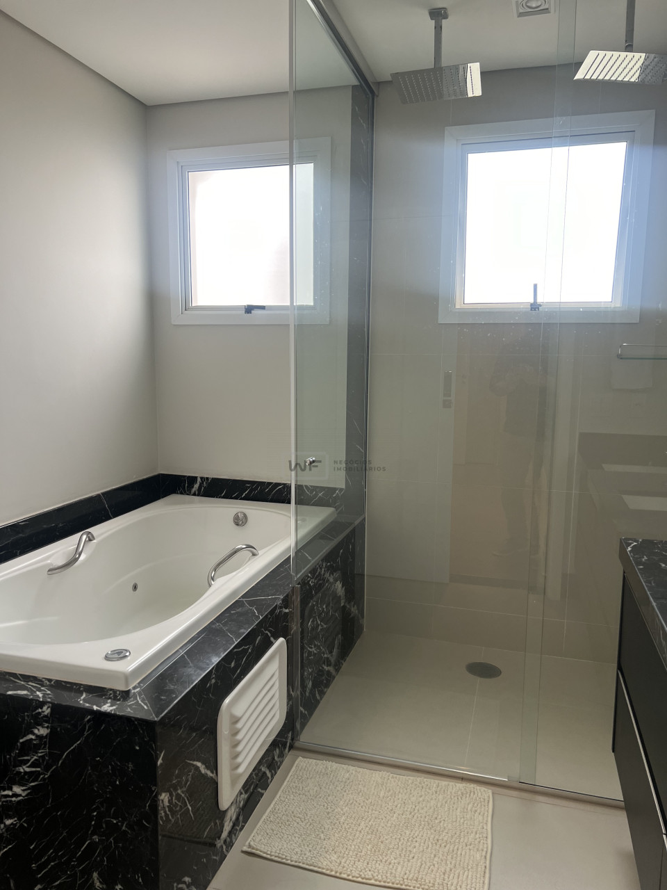 Imagens do imóveis Edifício Queen's Park