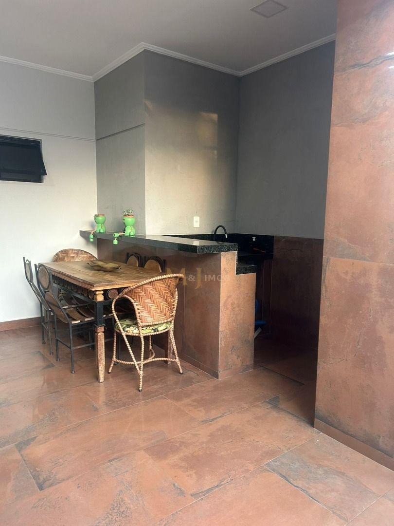 Casa Á Venda Bancários Londrina