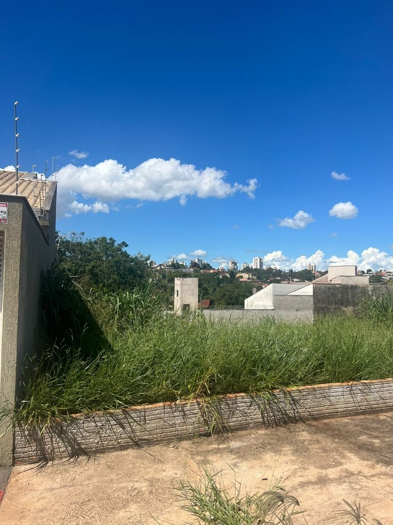 Imagens do imóveis Terreno Universitário