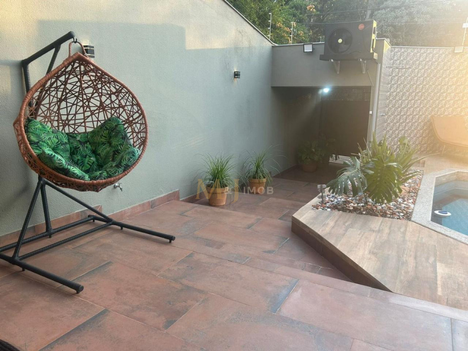 Casa Á Venda Bancários Londrina