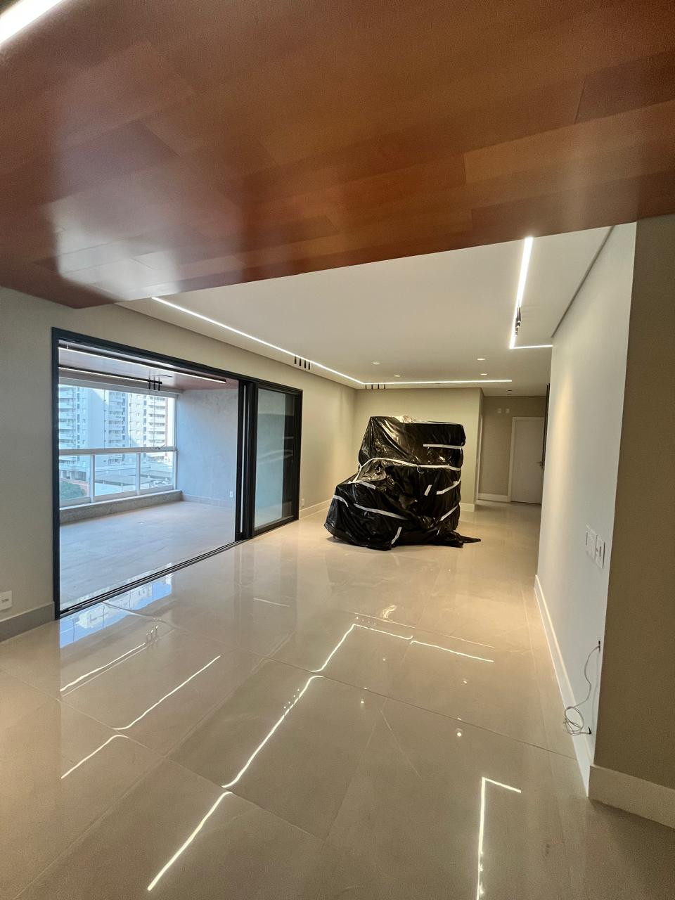 Apartamento Á Venda Edificio Absoluto Londrina